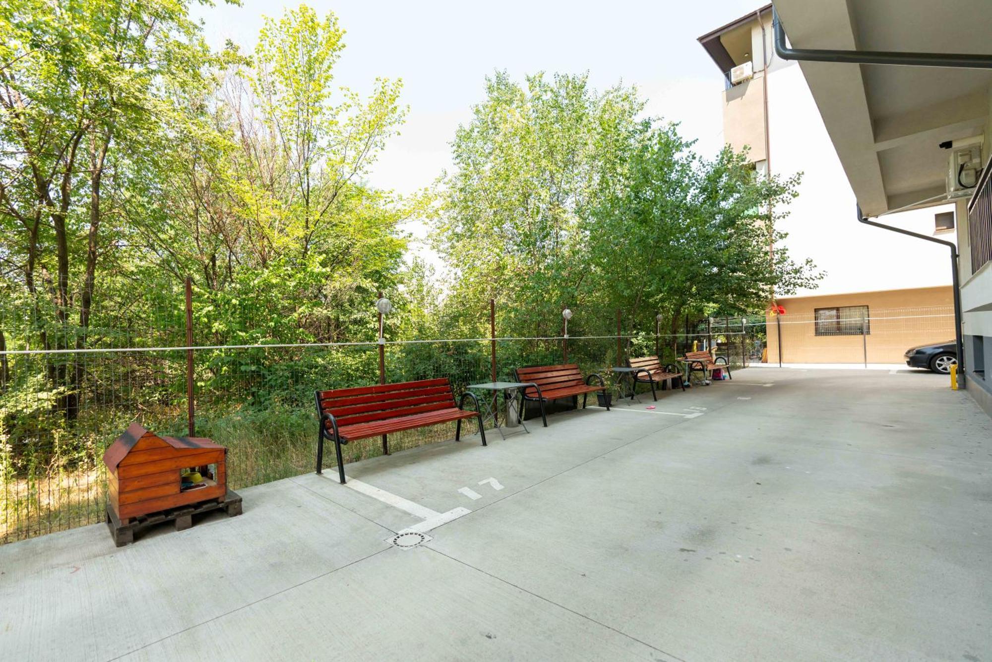 Hotel Studio Titan Bucharest Exterior photo